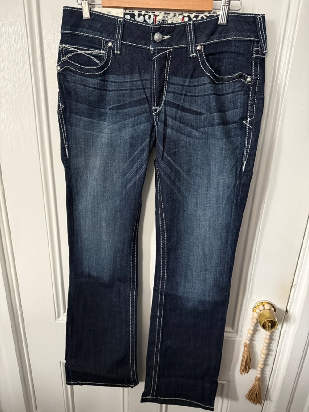 NWT Ariat Lakeshore Dark Blue Women’s Jeans with Contrast Stitching